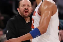 开云入口 -包含今晨突围战来临，犹他爵士围绕NBA总决赛复出首秀，管理层满意，年轻球员得到机会的词条